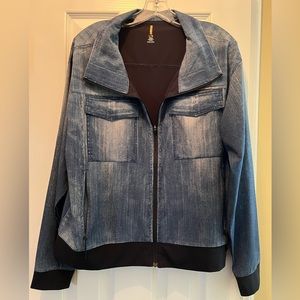 lucy size L jacket with denim look